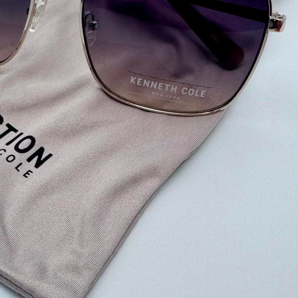 Kenneth Cole Reaction Women's Gold Frames Oversized Square Gradient/Smoke Lens